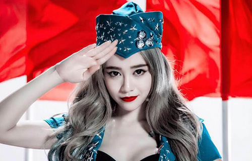 Nữ ca sĩ sở hữu lượng fan "khủng" vì có dáng siêu đẹp